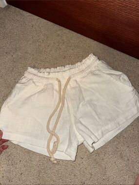 women’s ocean drive rope tie shorts size small